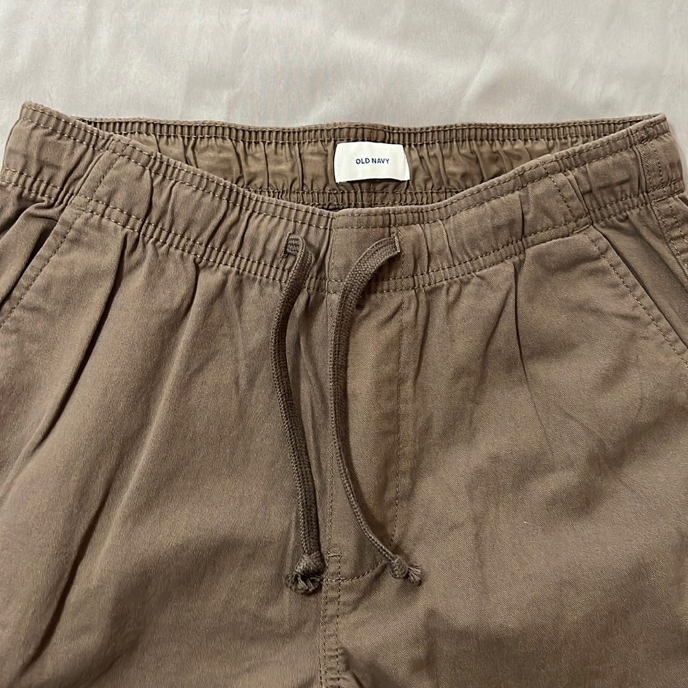 Never worn Men’s Old Navy joggers